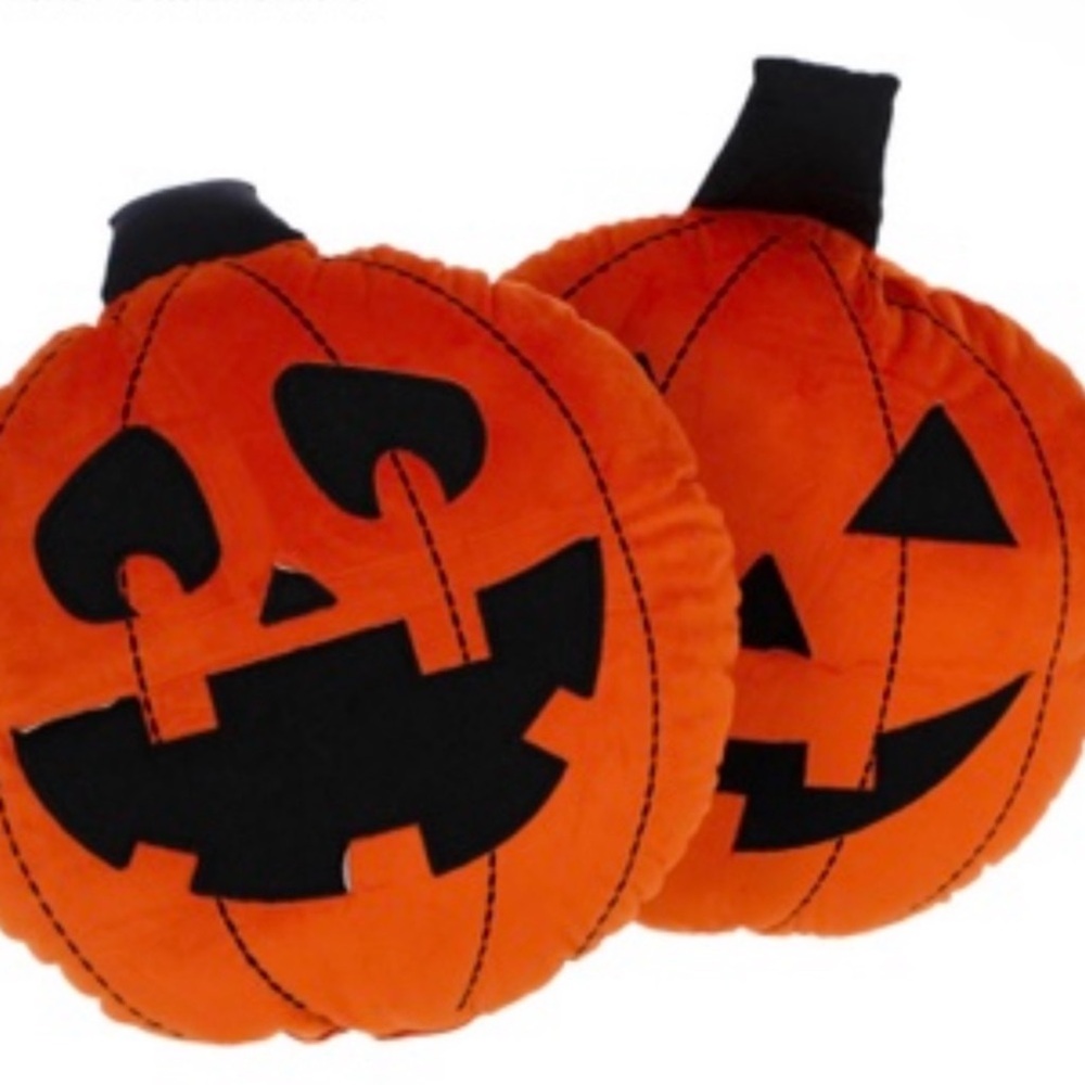 SHEFFIELD HOME Sot of 2 16 in 2 Pk Halloween Jack O' Lantern Pillow